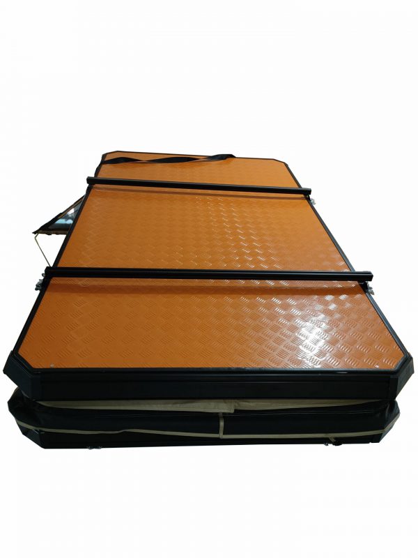 Hard Shell Car Rooftop Tent