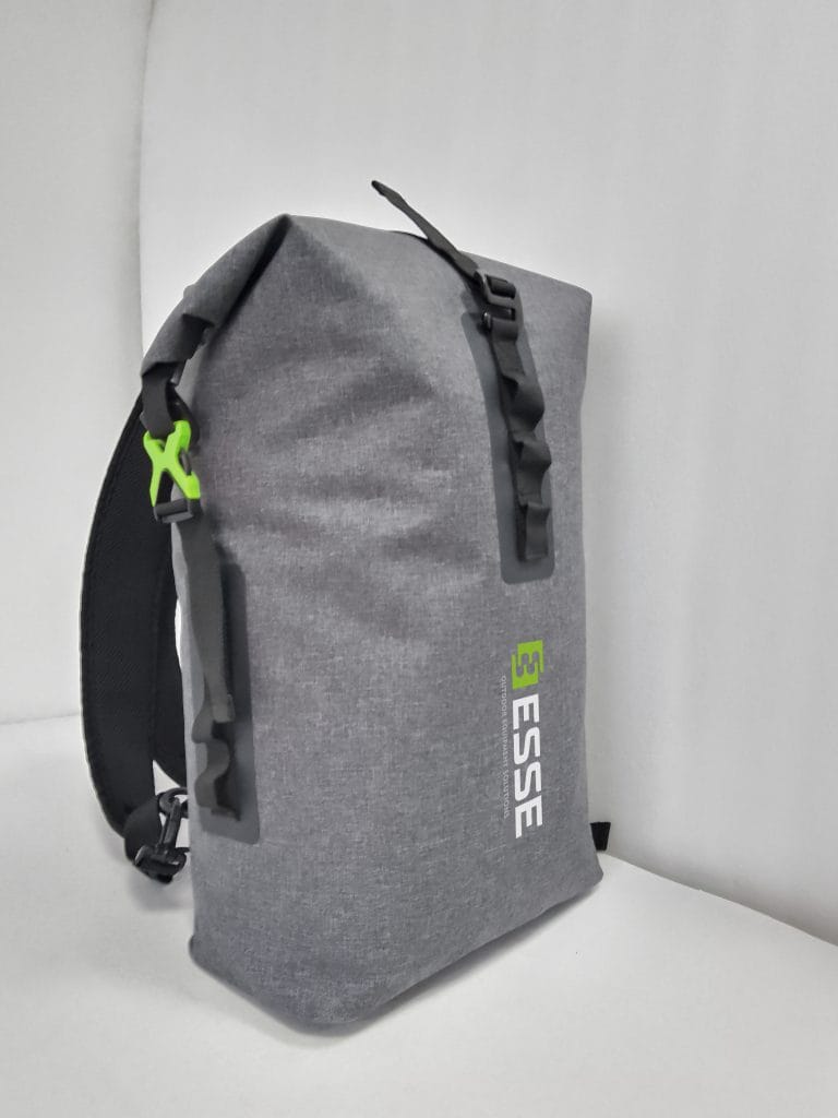 Recycled waterproof bag 25 2