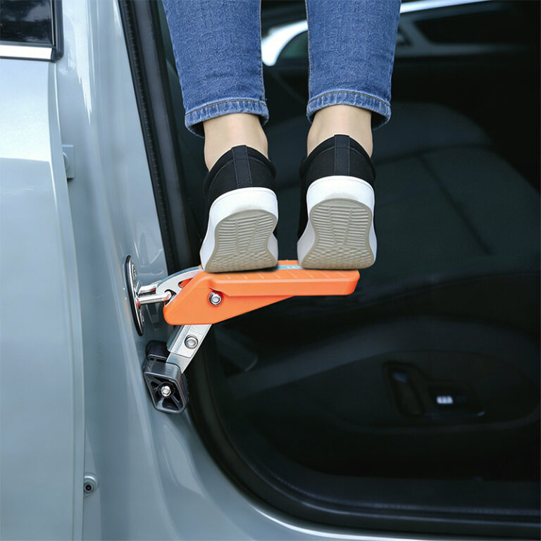 CAR DOOR STEP