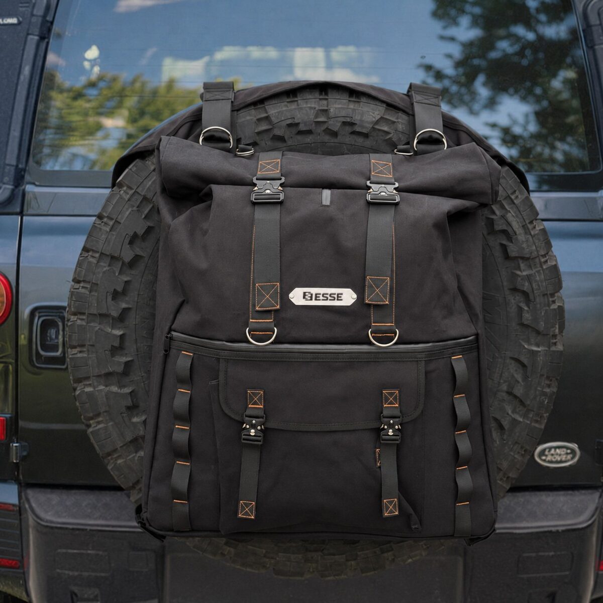 Dirty Wheel Bag by Esse Outdoor