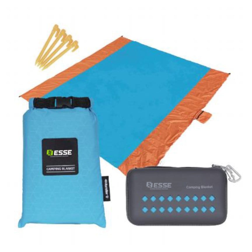 Beach & Picnic Shelter Blanket with stakes, dry bag and EVA case